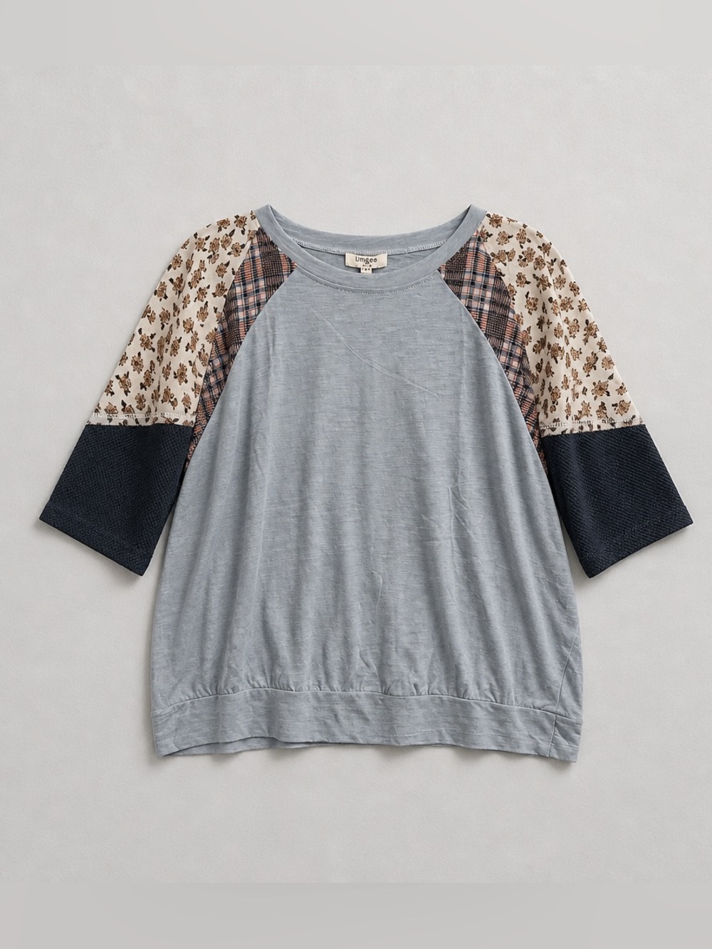 Umgee soft sky blue crew neck tee